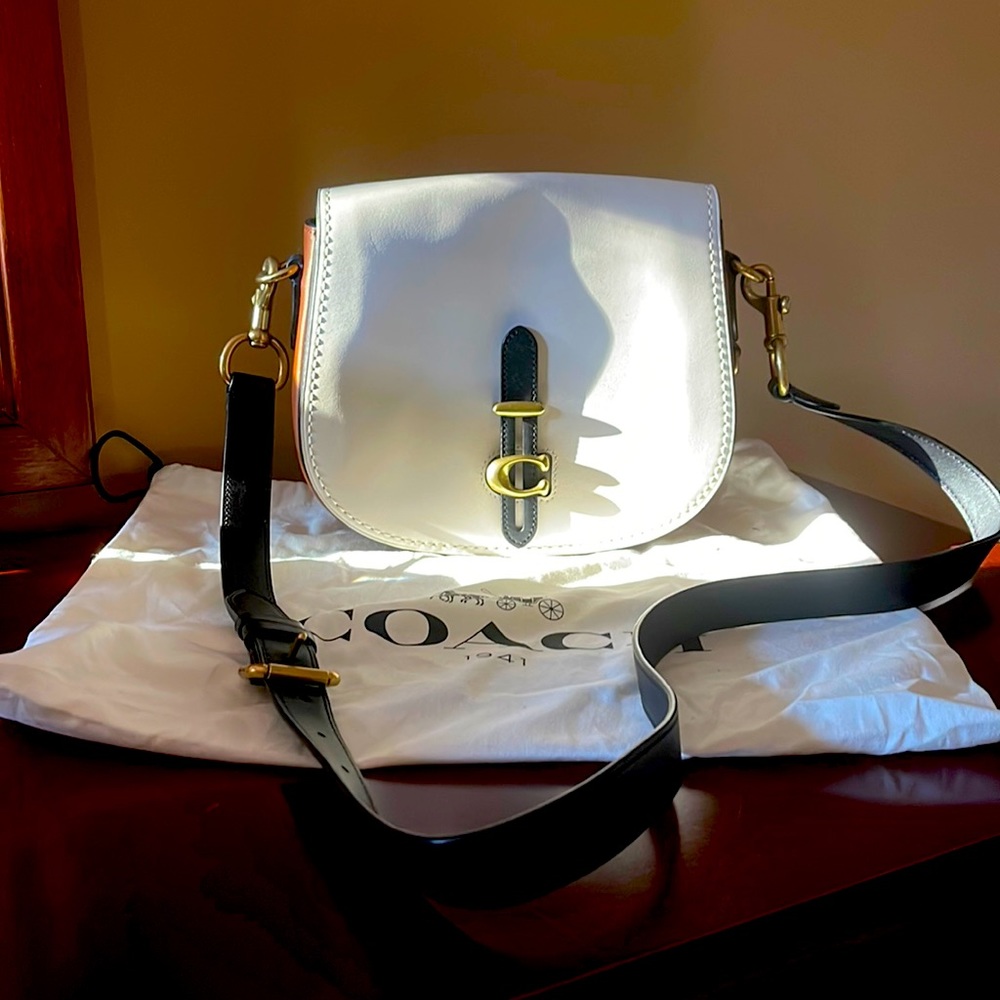 Coach Vintage Color Block (cream/tan/black) Saddle crossbody (like new)